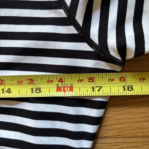 Coolibar Swim Shirt Long Sleeve Swimsuit‎ Women S White Black Ruche UPF50 Resort - Picture 9 of 12